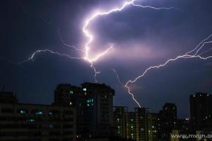 梦见电闪雷鸣