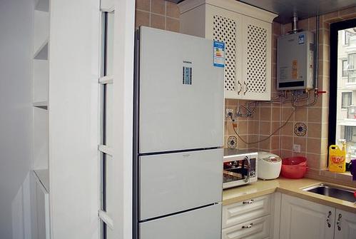 厨房冰箱摆放的风水禁忌事项 冰箱如何正确摆放?
