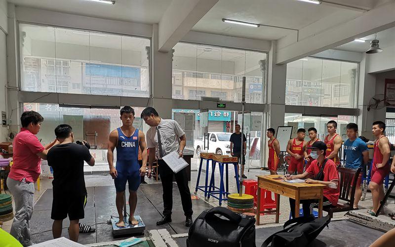 广西举重队组织开展全国锦标赛体能测试,全员顺利达标