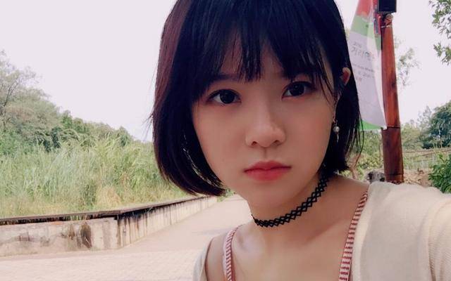 snh48美女陈怡馨,患抑郁症退团,看到真相不禁为她叹息