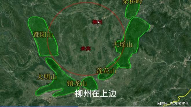 广西中部有双龙戏珠地形,大明山脉和大瑶山脉分别是两条龙脉,龙头相聚