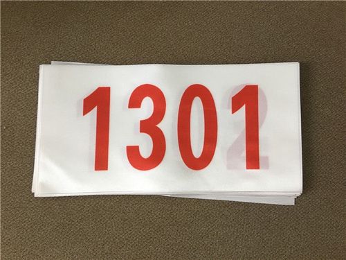 趣味运动会彩色跑马拉松比赛运动员号码簿杜邦纸国旗布号码布定做