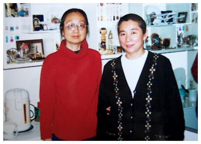 林彪的小女儿林豆豆退休后隐姓埋名在北京开酒楼生活很低调