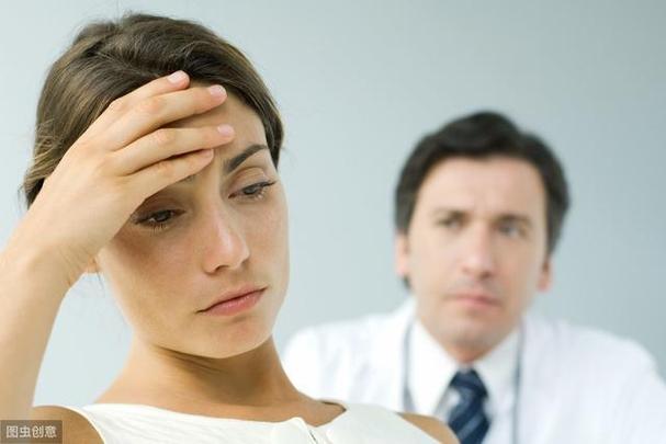 焦虑症患者可能出现全身不适,如头痛脑热,恶心呕吐,胸闷乏力等,其处理