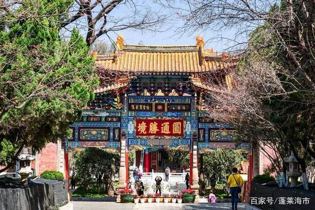 中国最早的观音菩萨道场——昆明圆通寺
