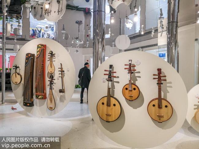 上海民族乐器一厂开出门店高颜值店铺堪比美术馆20231113海外版3版